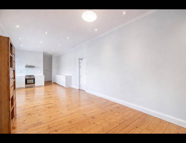 2 BEDROOM APARTMENT FOR SALE IN WOODSTOCK